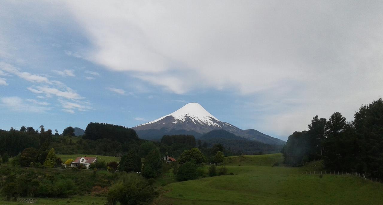 Cabanas Los Volcanes Ensenada Puerto Varas מראה חיצוני תמונה